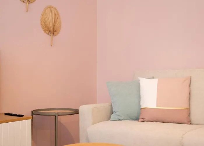 Nárciso, Elegant Living Siviri