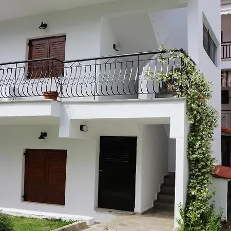 Apartment Narciso, Elegant Living