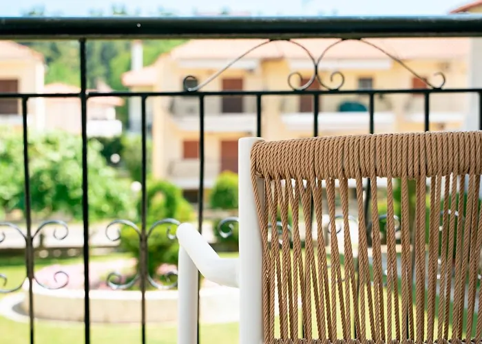 Narciso, Elegant Living * Siviri